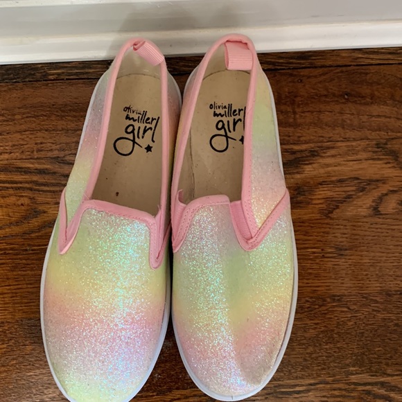 NWOT Olivia Miller Girl Sneakers - Picture 3 of 7